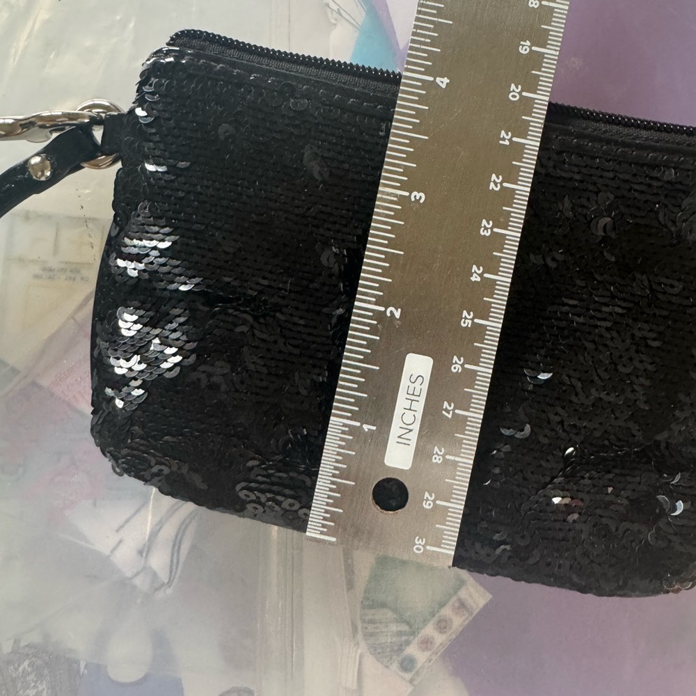 Coach sequence wristlet - Picture 6 of 7